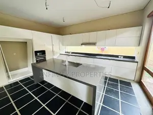 (NNI349) Award Winning Architect Designed Brand New Luxury House