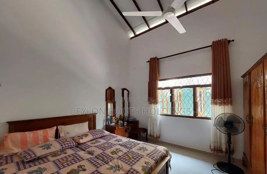 Newly Renovate House for Sale in Wickramasingha Pura, Battaramulla