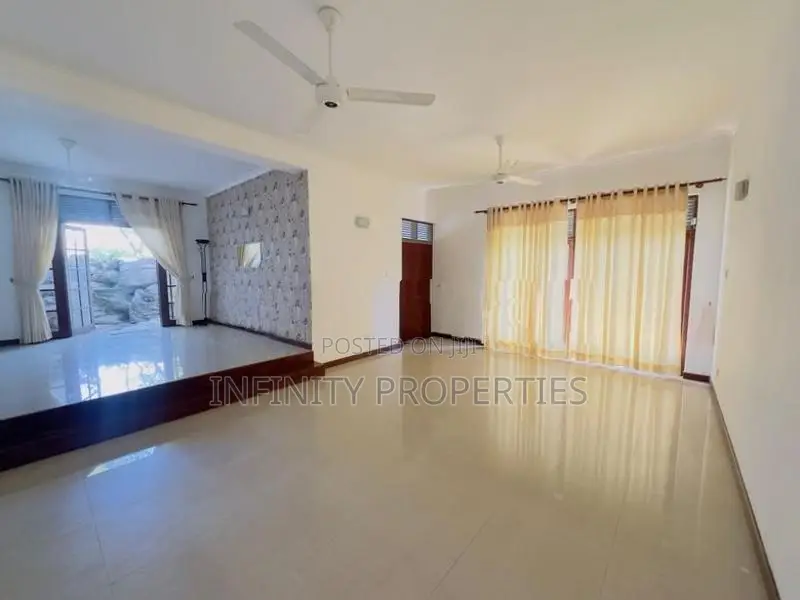 (AFA370) 02 Story House With 13 P Sale At Pita Kotte
