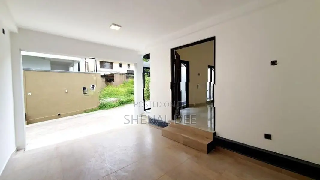 Brand New House For Sale Arangala