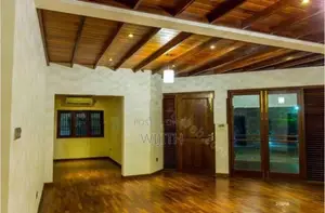 Pool with Luxury Villa for Sale in Kadana