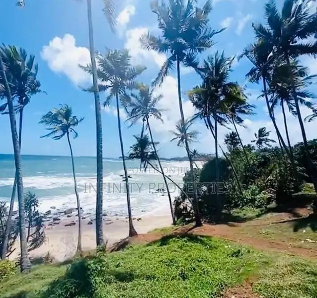 (AF164) 302P Beach Facing Land for Sale in Hiriketiya Dickwella