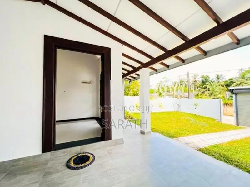 Beautiful Brand New house Sale Athurugiriya