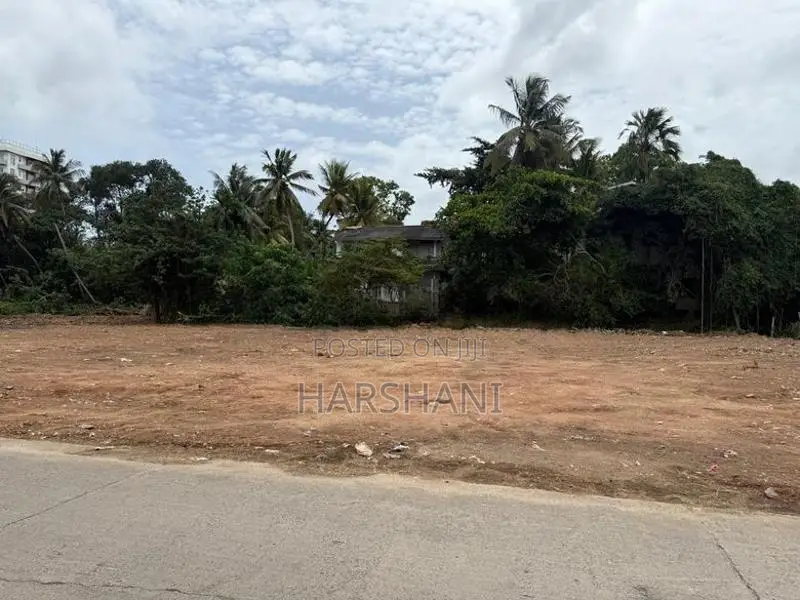 40P Residential Land Just Next to Talawathugoda Junction