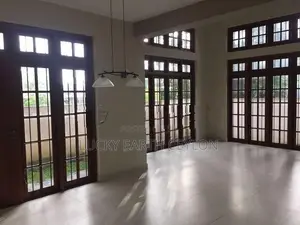 Bellanwila Sale Beautiful 3Story House With Quality Finishes (Ref S150