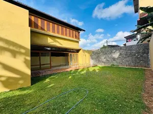 (NNI349) Award Winning Architect Designed Brand New Luxury House