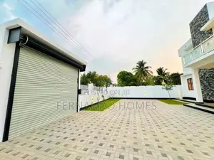 Vip Super Luxury Modern Upstairs 5 Bed Rooms House For Sale Negombo