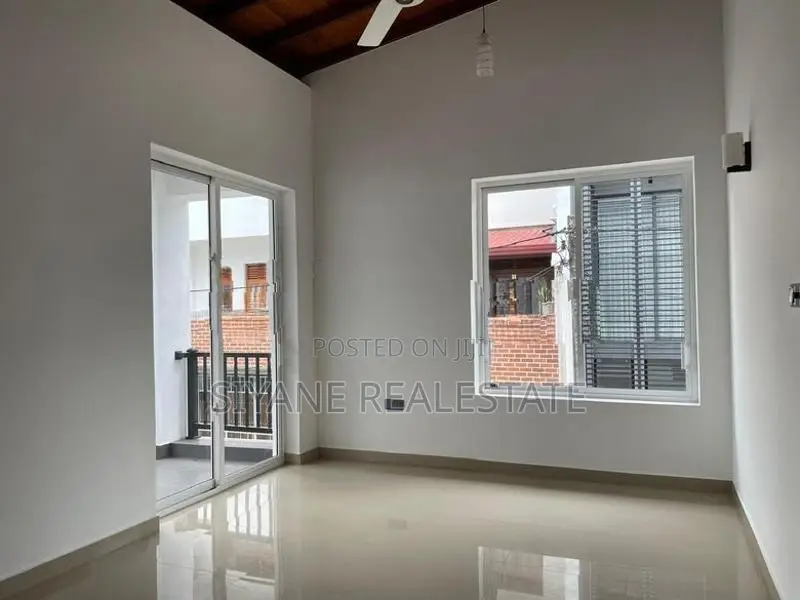Modern House for Sale in Mount Lavinia
