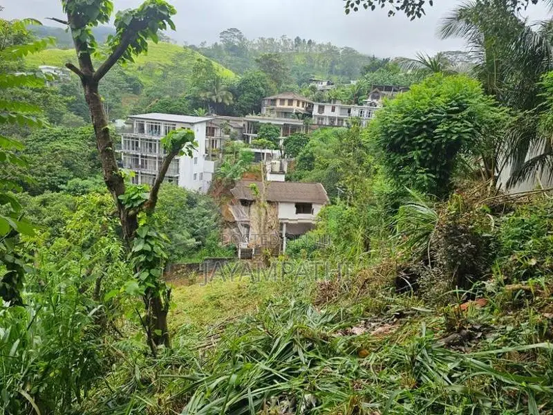 Land for sale in kandy, Hanthana