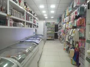 Colombo 8 : International food Supermarket (Running Business) For Sale