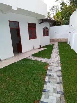 Spacious House Sale in maharagama near city