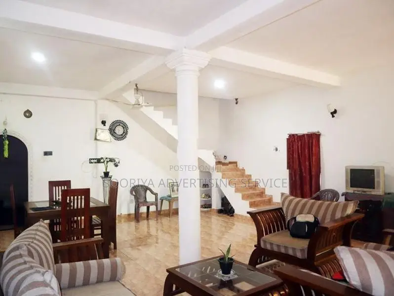 Aguruwathota House for Sale