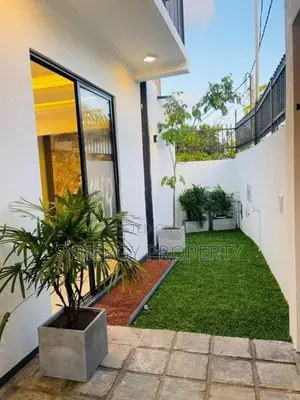 Brand New Modern Three Storied House for Sale Athurugiriya