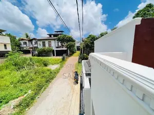 මාලබේ නගරයෙන් අංගසම්පූර්ණ අලුත්ම නිවසක් විකිණීමට