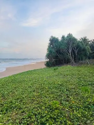 (AFA483) 240 P Beach Facing Land Sale At Kahadamodara Ranna
