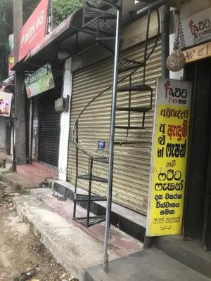Kandy Peradeniya Shop Space for Sale