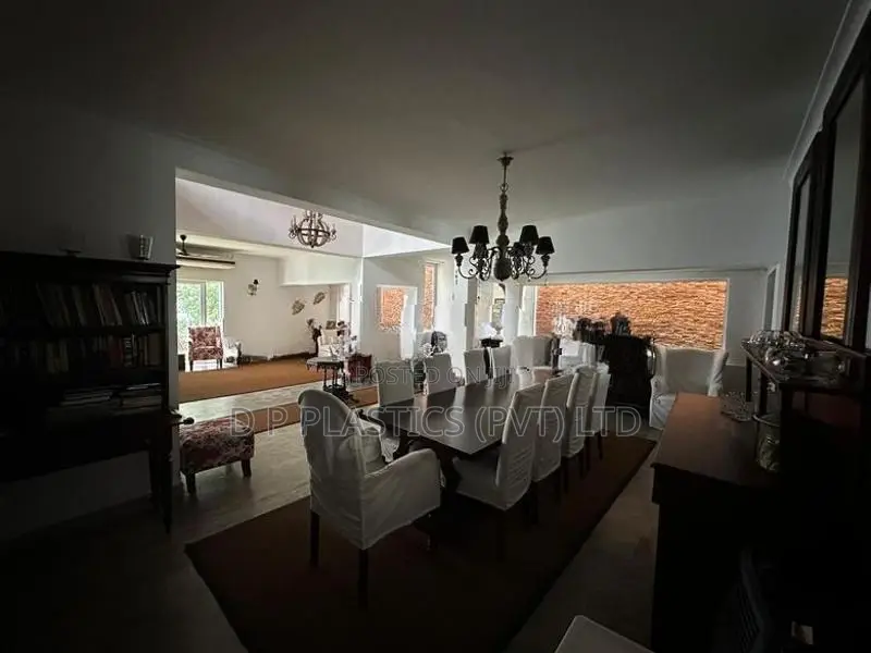 Narahenpita Luxury House for Sale