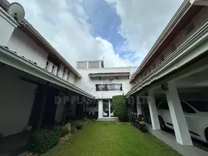 Narahenpita Luxury House for Sale