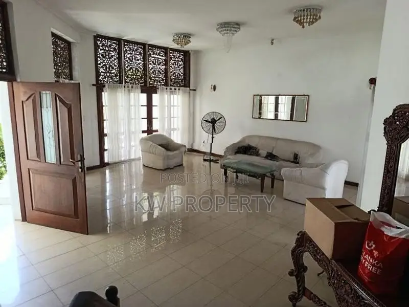 Two story house for sale in ratmalana