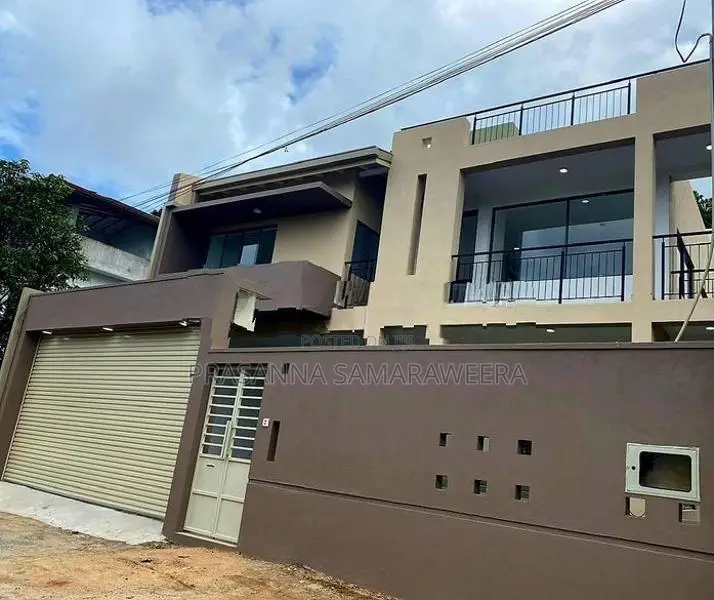 Brand New solid super luxury 2 Story House-piliyandala city