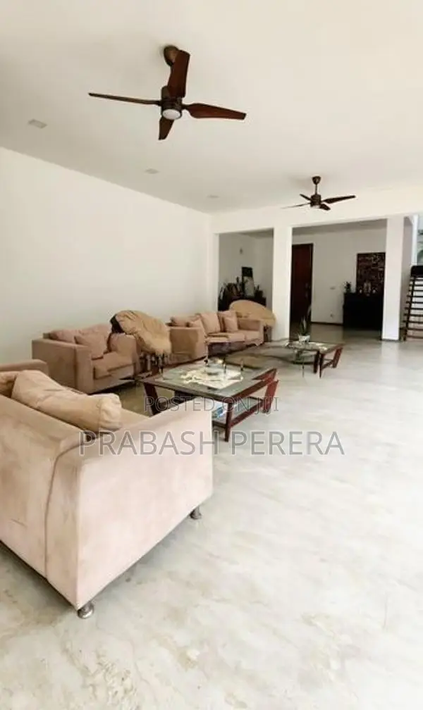 Super Luxury 6 Bed House for Sale in Colombo 07