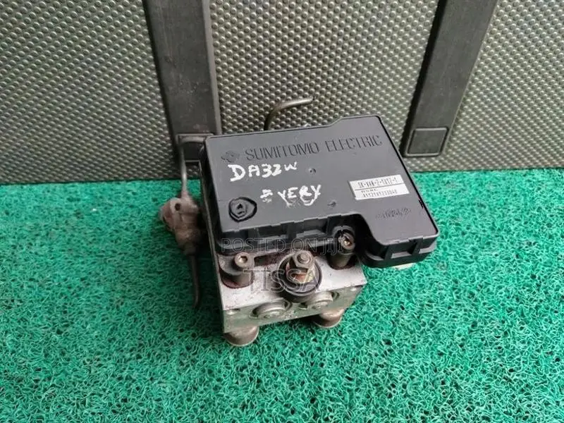 Suzuki Every DA52 ABS Unit