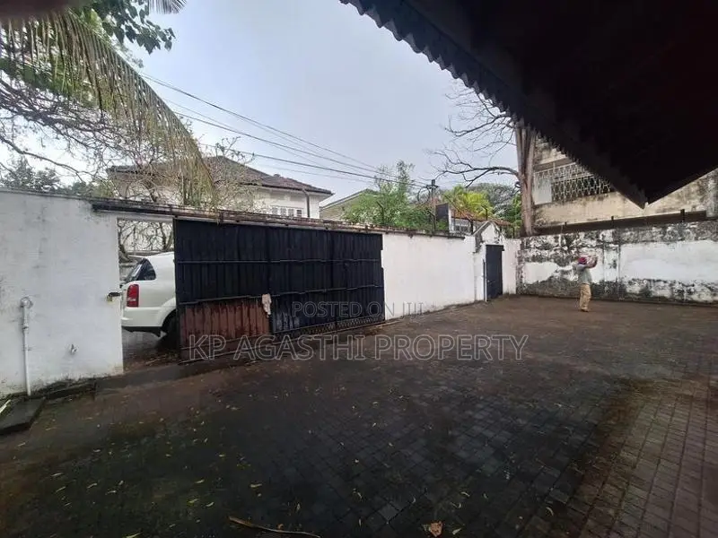 Land with House for Sale Colombo 7