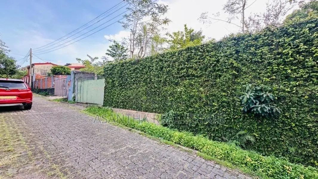 (AF304 ) Single Storey House for Sale Thalawathugoda