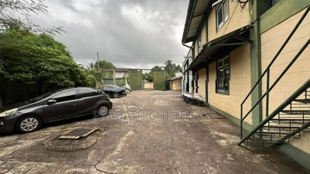 Warehouse for Rent in Boralesgamuva