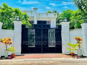 Katunayaka Near Bus Road Superir Luxury Modern House For Sale Negombo