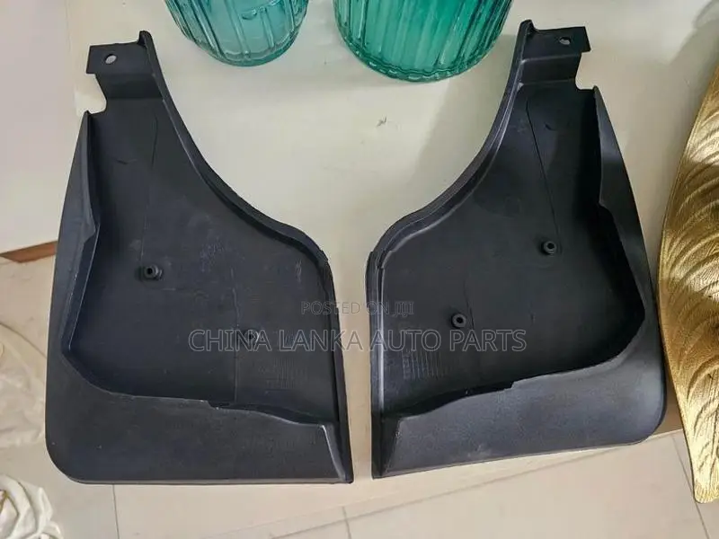 DFSK Glory i-Auto 580 Mud Flaps. The price indicated for each unit.