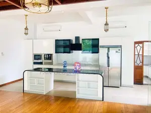 House for Sale in Pelawatta