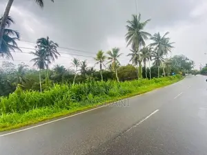 172P Commercial Land for sale Facing Padukka – Horana main Road