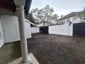 Land with House for Sale Colombo 7
