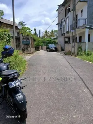 Bare Land Hokandara