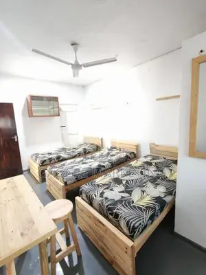 Shared Men's Hostel in Prime location Narahenpita.