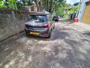 Prime Land for Sale in Nawala