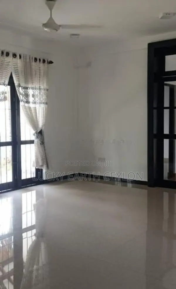 Sale Malabe, Single Story, Unfurnished House(NZMS3027)