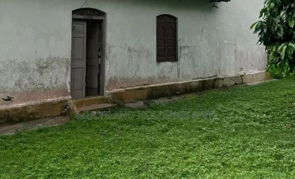 Flat Land For Sale in Heeressagala - Bodhiyangana Mw