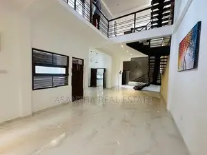 03 Story House With 8.5 P Sale At Madiwela Ebuldeneya Nugegoda