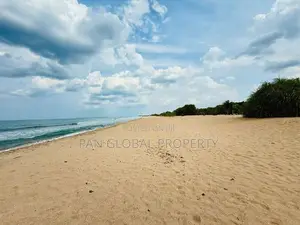Beach Land for Sale in Kuchchaveli