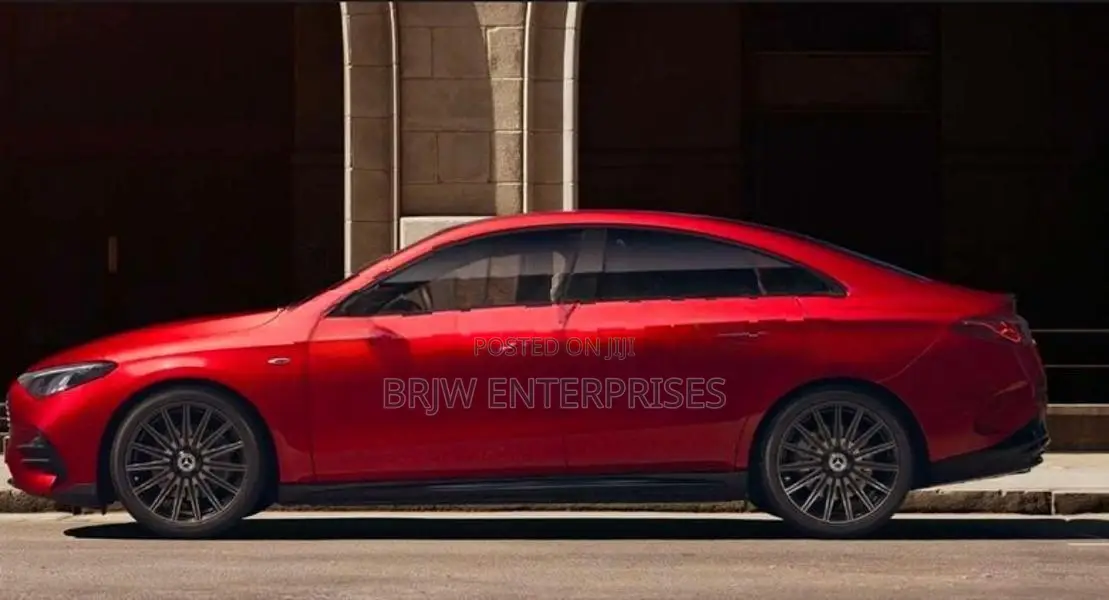 Mercedes Benz CLA 250 250+ full electric 2026