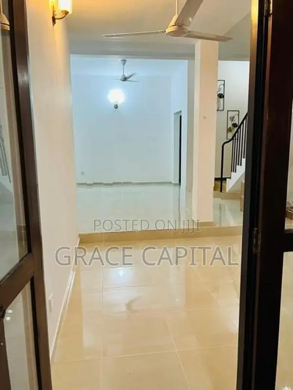 House for sale in gated community Jaela