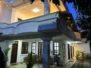 Stunning Specious Luxury 2 Story House With Furniture Kotte - Nugegoda