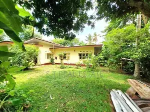 28P Prime Land for Sale in Nawala