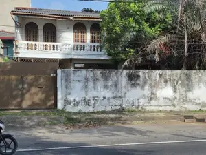 13P Commercial Land for Sale in Nawala