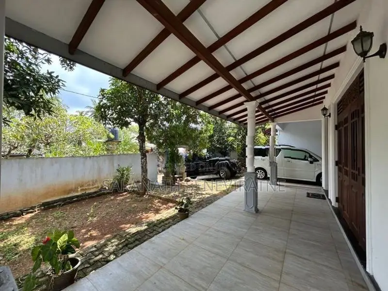 2 Storied House From Delgoda Gampaha - Off Udupila Junction