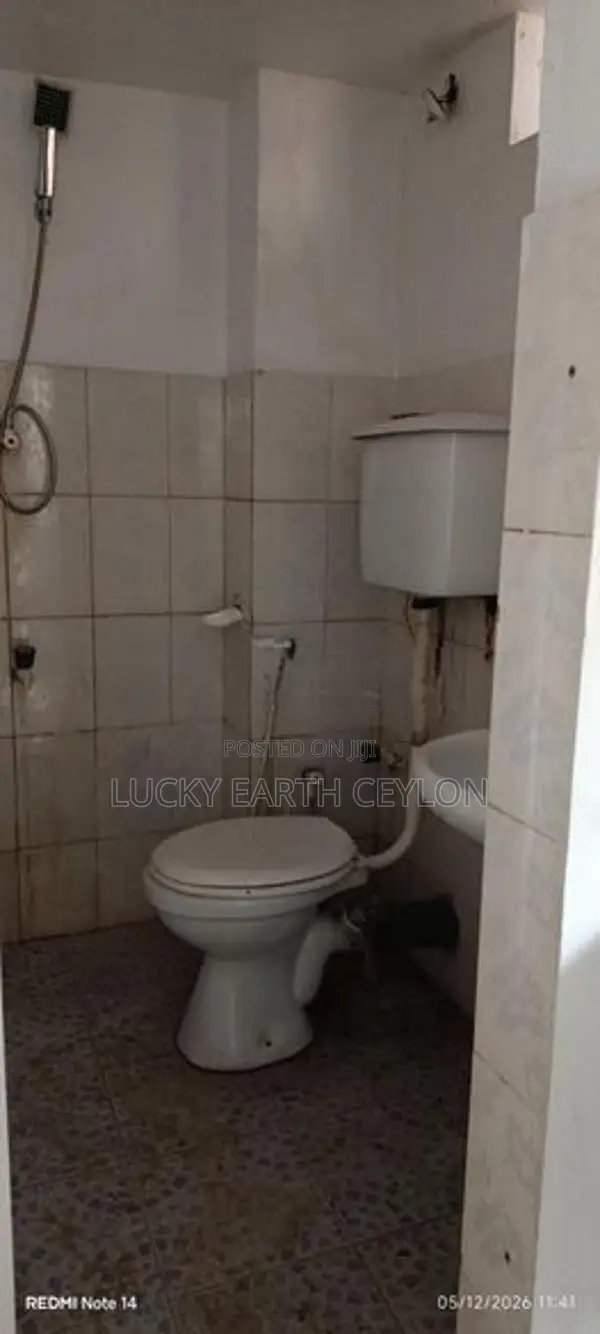 Nugegoda Unfurnished 4 Story Commercial Building For Rent (MG1203)