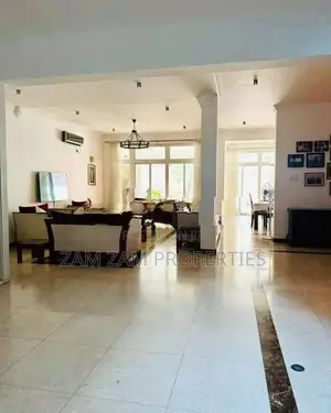 Luxury House For Sale In Alexandra Place Colombo 07 ( Villa )