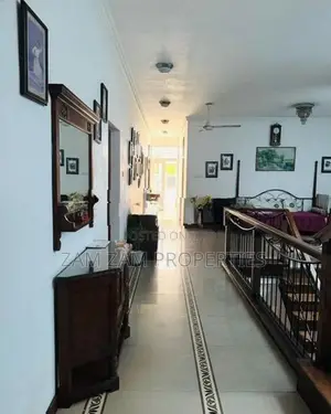 Luxury House For Sale In Alexandra Place Colombo 07 ( Villa )